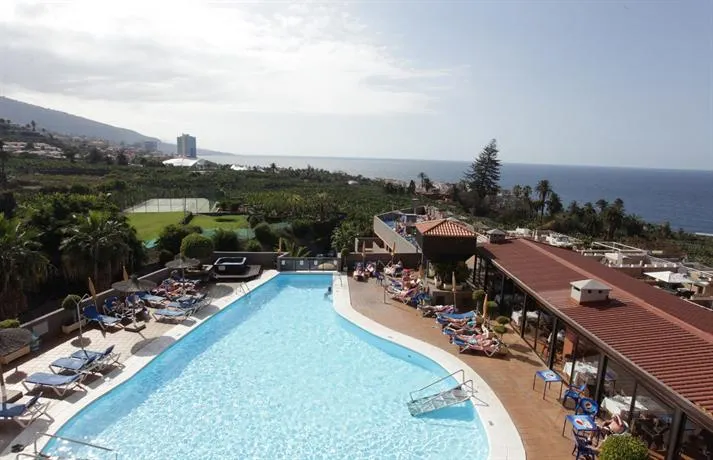 Hotel Diamante Suites  - Image 1