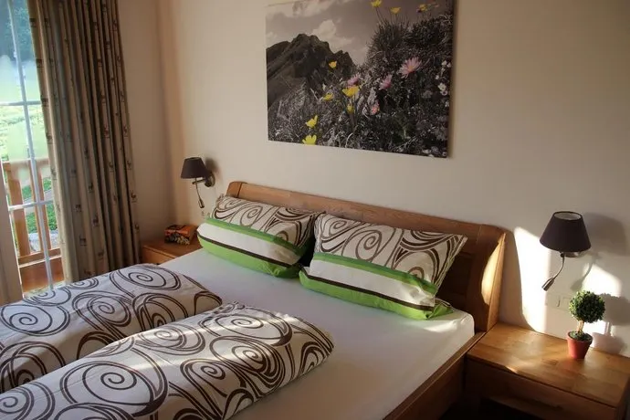 Ferienwohnung Julia - Image 1