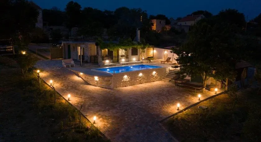 Country House Korlat - Image 1