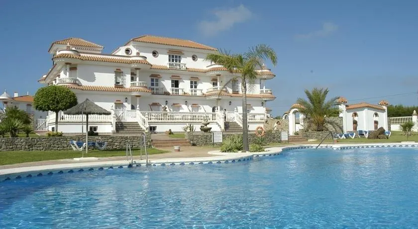 Hotel Diufain Conil de la Frontera - Image 1