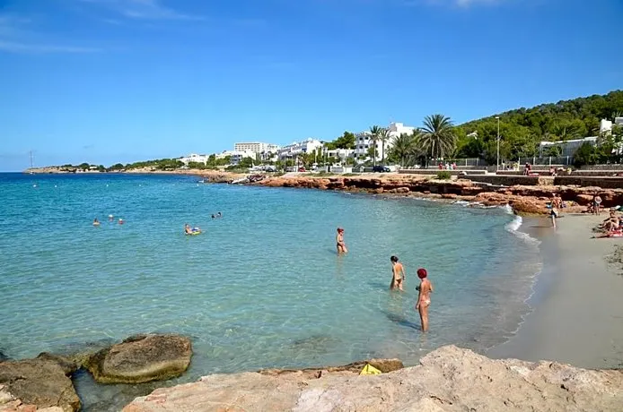Apartamentos Costa Mar - Image 1