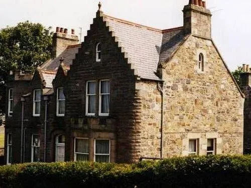 The Elms Guest House - Image 1