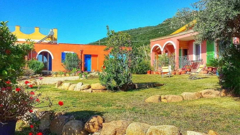 SoleeSale Appartamenti e Camere Per Vacanza - Image 1