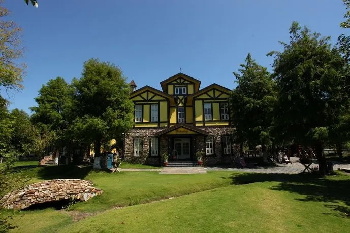 Rothenburg Lodge - Image 1