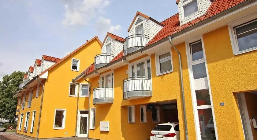 Ferienwohnung Neubrandenburg SEE 1 - Image 1