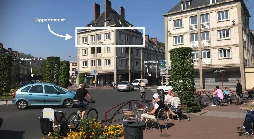 Chez F&J - Image 1