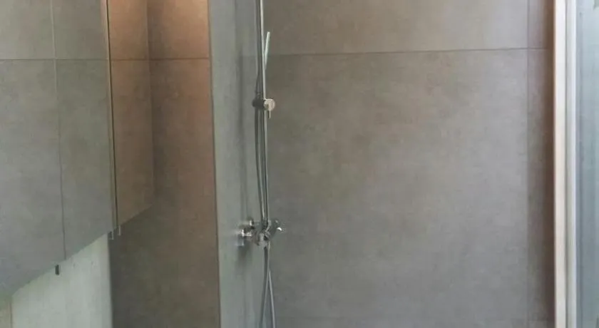 Chalet Contemporain - Image 1