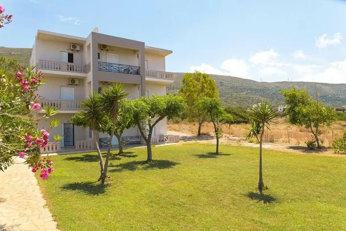 Kalami Rooms and Apartments - Image 1