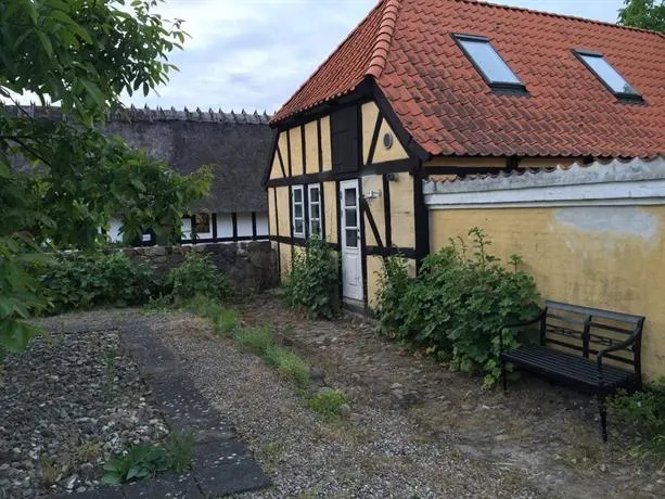 Millinge Gamle Skole - Image 1