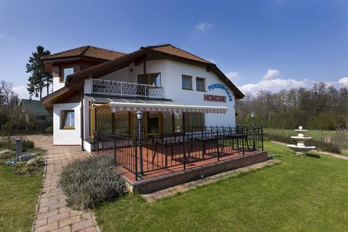 Pension Honore - Image 1