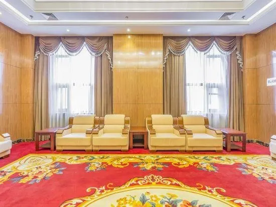 Zhenhua Xinyue International Hotel - Image 1