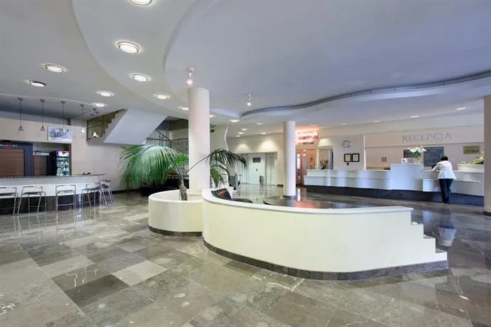 Centrum - Image 1