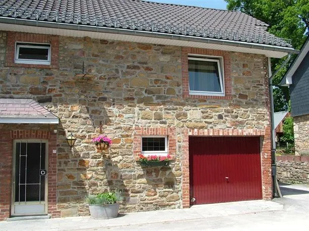 The Cottage and The Loft - Image 1