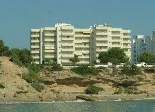 Los Angeles I y II Apartamentos Mont-Roig del Camp - Image 1