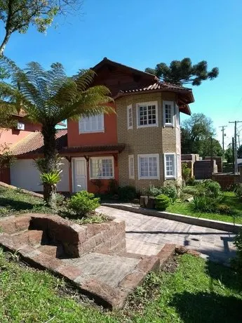 Sobrados Muller Gramado - Image 1
