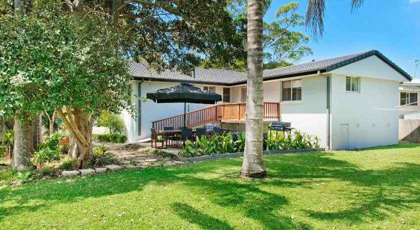 Anchor Lodge - Image 1