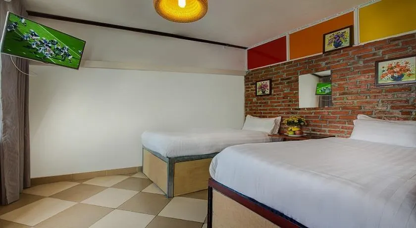 Hanoi Rendezvous Hostel - Image 1