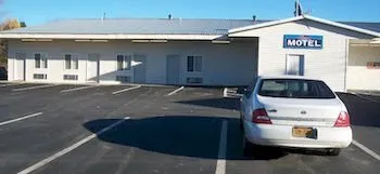 Village Motel - Image 1