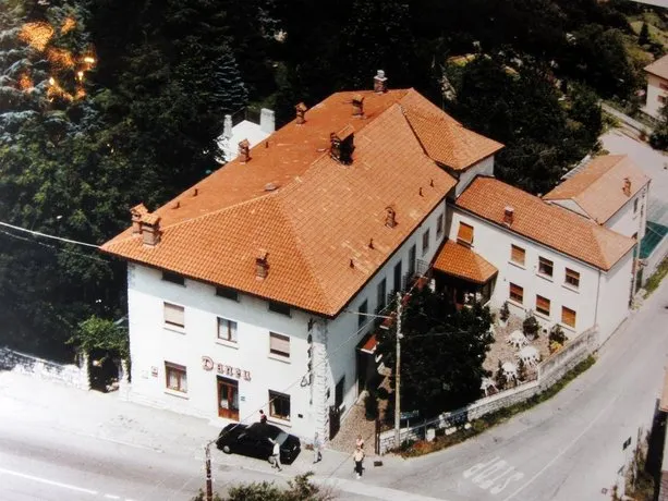 L'Angolo Dei Ciliegi - Image 1