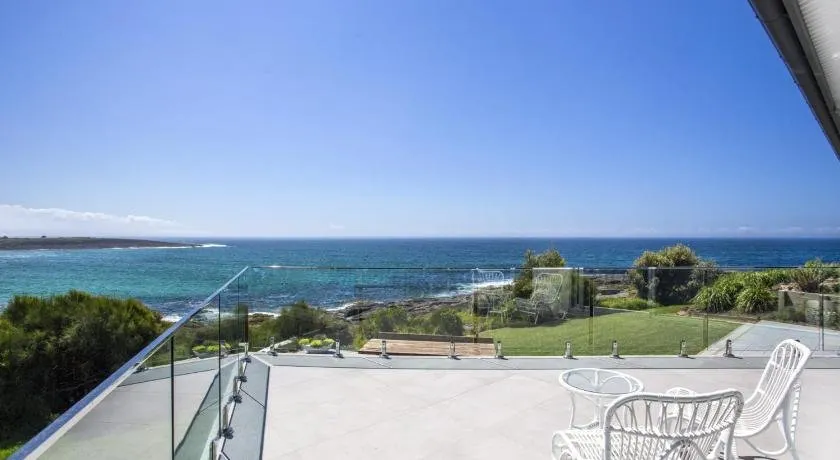 Harrington Crescent 43 Bawley Point - Image 1
