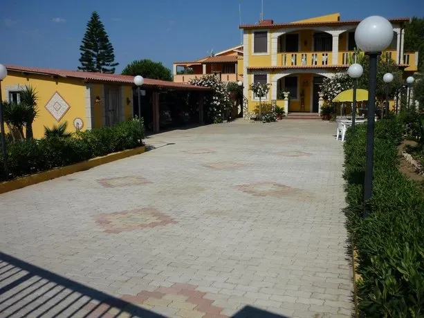 Villa Pisciotto - Image 1