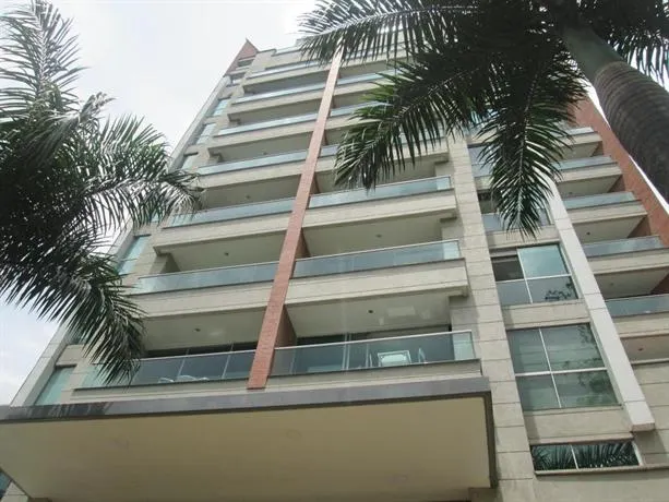 Blux Apartamentos Medellin - Image 1