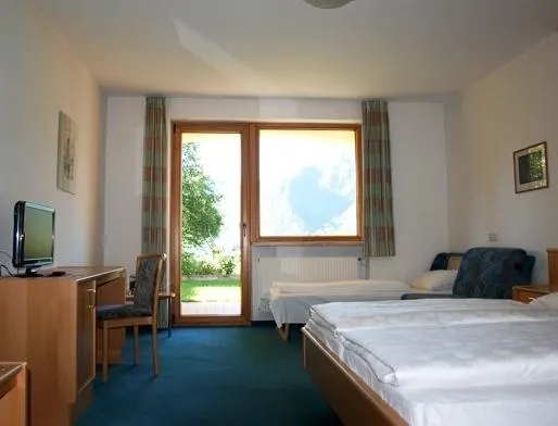 Hotel Margun - Image 1