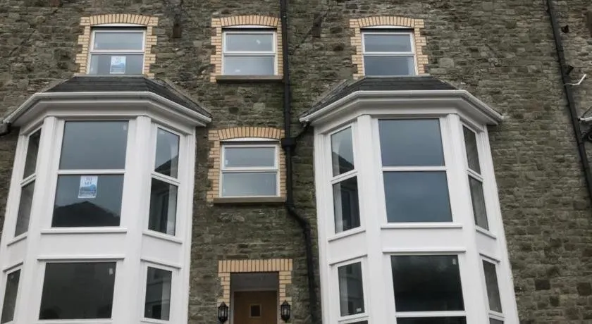 Beautiful Apartment,no 1, With Parking - Image 1