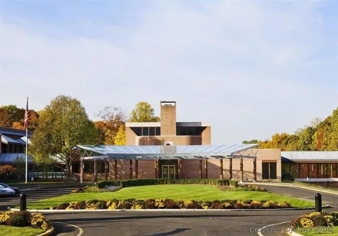 Dolce Palisades Hotel - Image 1