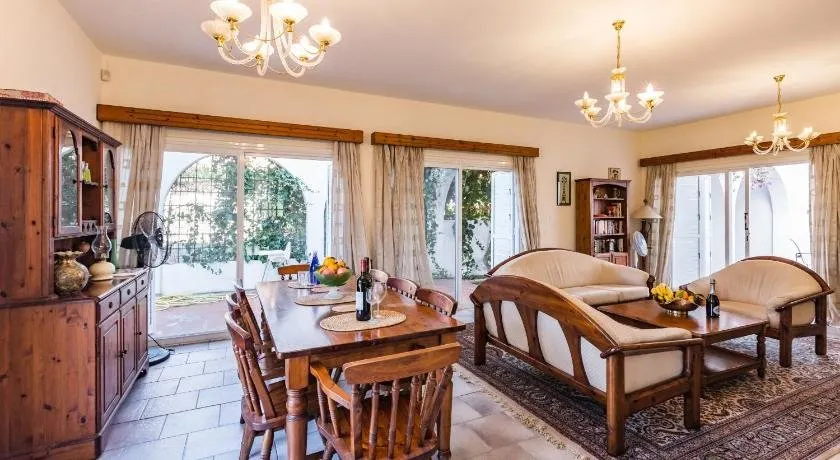 Villa Papaya - Image 1
