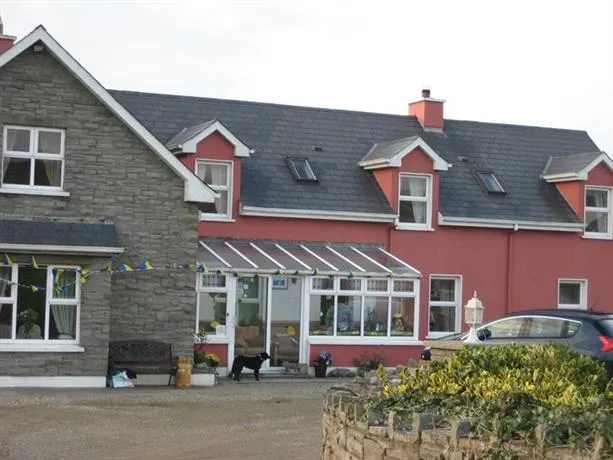 Doonagore Farmhouse - Image 1