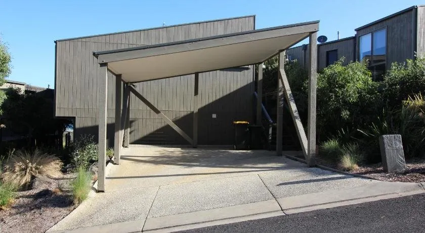 Seaview Lorne - Image 1