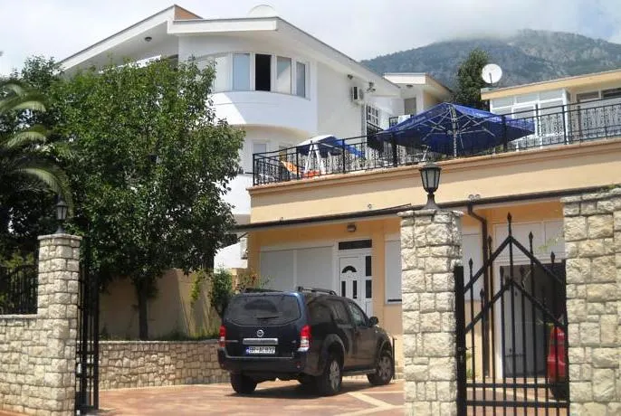 Apartments Nensy - Image 1