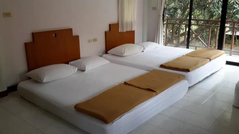 Had Song Kwae Resort & Hotel - Image 1