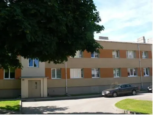 Park Apartment - Image 1