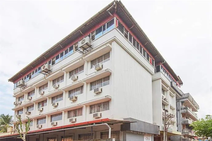 Hotel Ayush International - Image 1