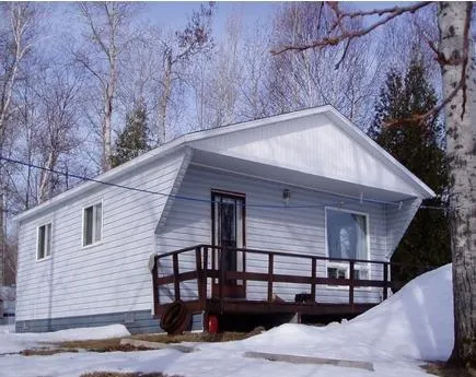Agnew Lake Lodge - Image 1