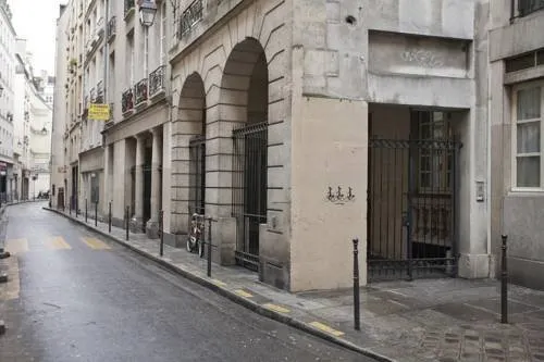 Beaubourg Marais Langevin - Image 1