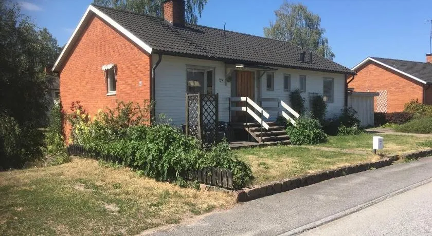 Villa Aspedalsgatan - Image 1