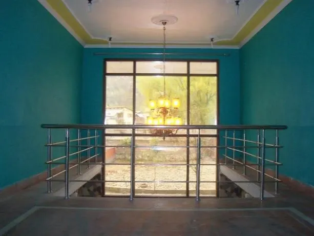 Apple Orchid Resort - Image 1