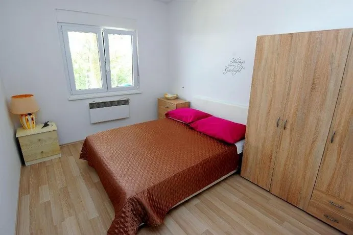Holiday Home Hrstic - Image 1