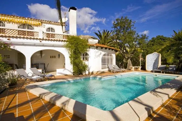Villa Axel - Plusholidays - Image 1