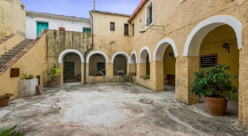 Casa Convent - Image 1