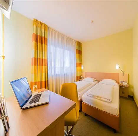 acomhotel münchen-haar - Image 1