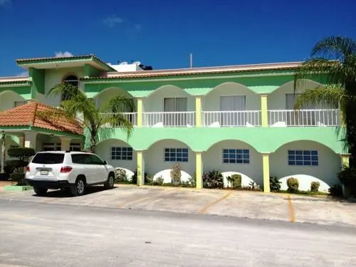 Felo Hotel - Image 1