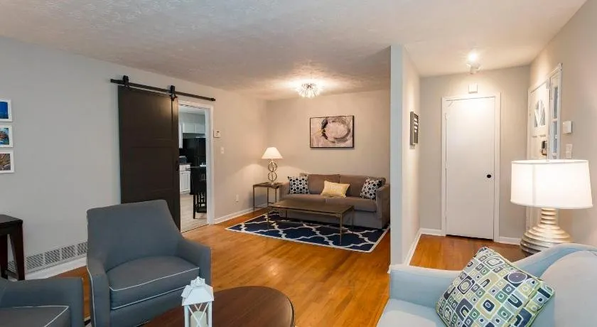Luxury Home w/GameRoom KingSizeBed near Six Flags - Image 1
