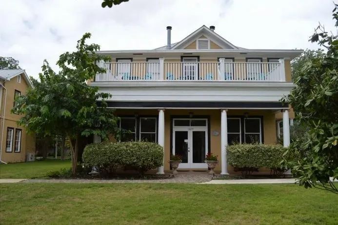 King William Manor - Image 1