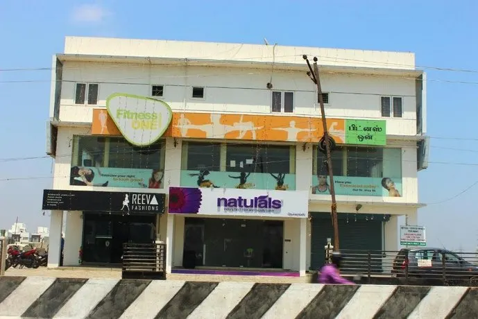 Chandran Hyline - Image 1