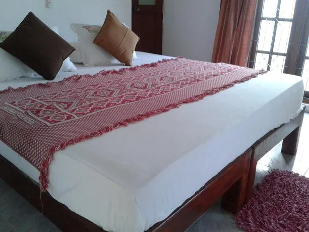 Habarana Lakeside Resort - Image 1