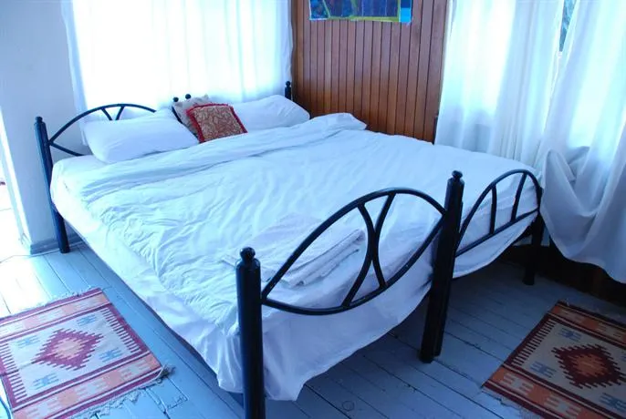 Kale's Homestay 2 - Image 1